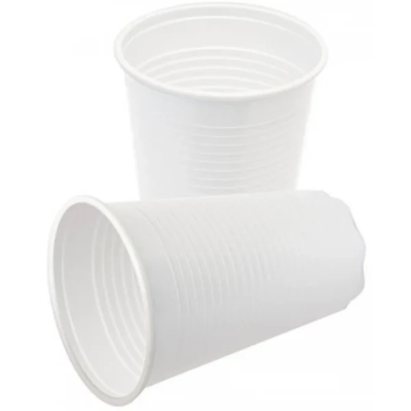 300 ml-es műanyag pohár átlátszó